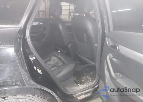 2018 Audi Q3 2.0T Premium/2.0T Sport Premium z USA, uszkodzony, nr VIN WA1BCCFS5JR005034